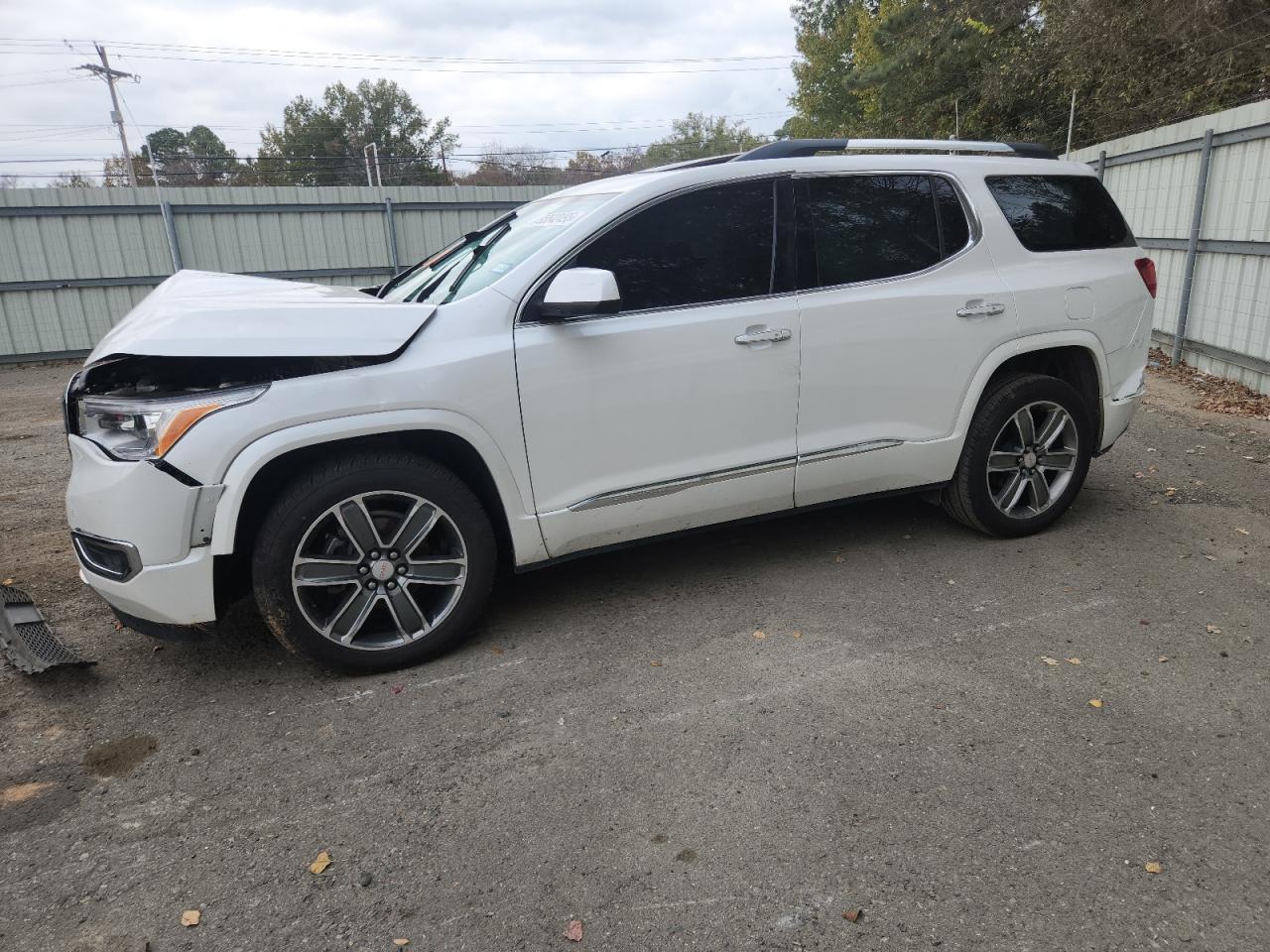 GMC ACADIA DENALI