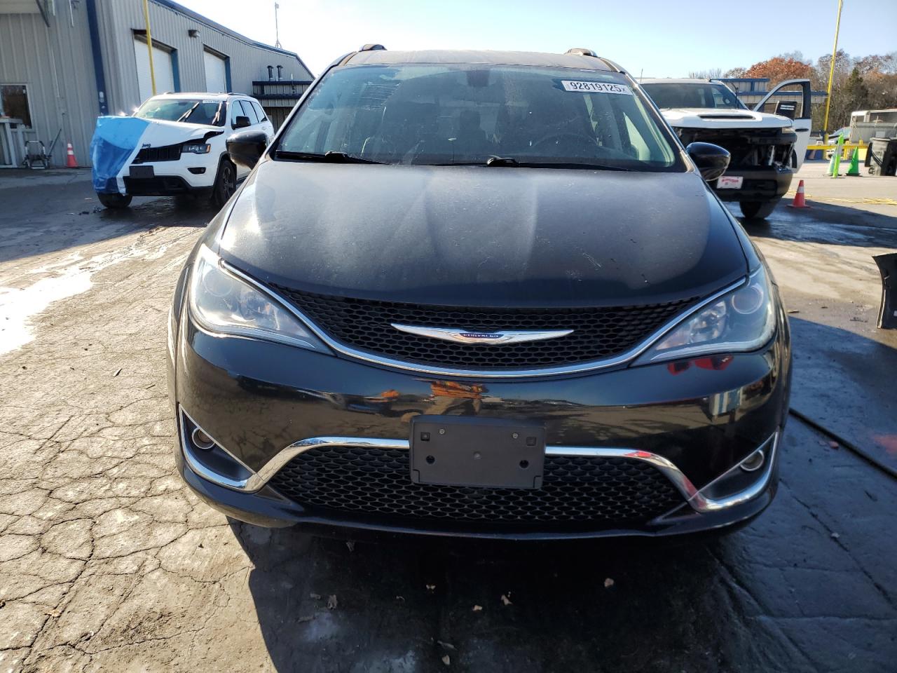 CHRYSLER PACIFICA TOURING L