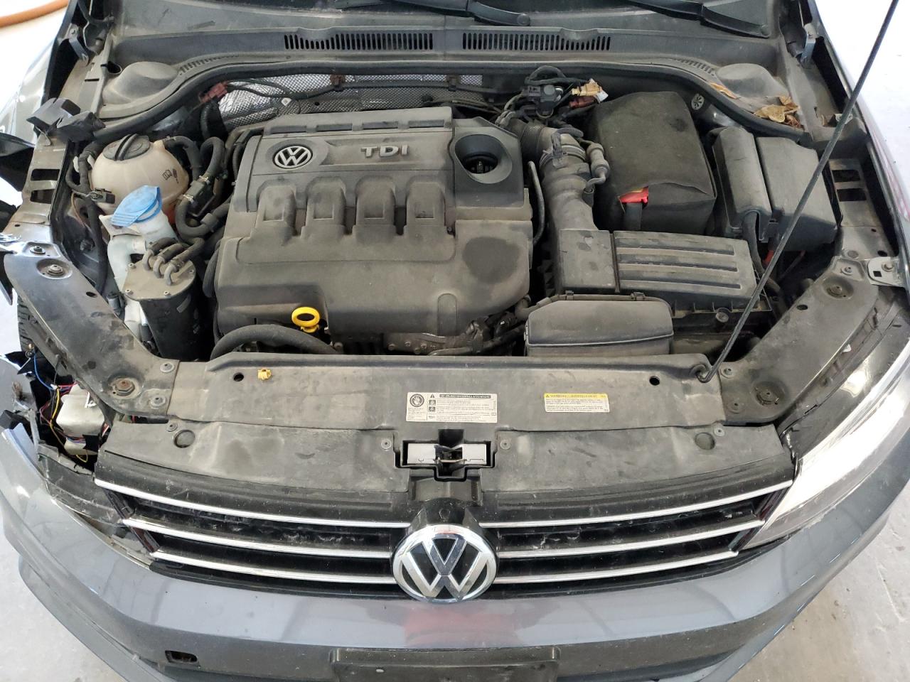 VOLKSWAGEN JETTA TDI
