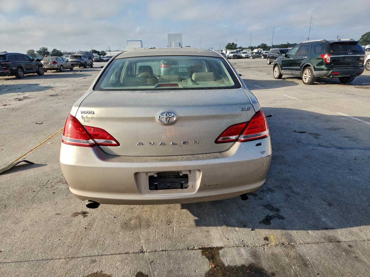 Lot #3305505087 2007 TOYOTA AVALON XL