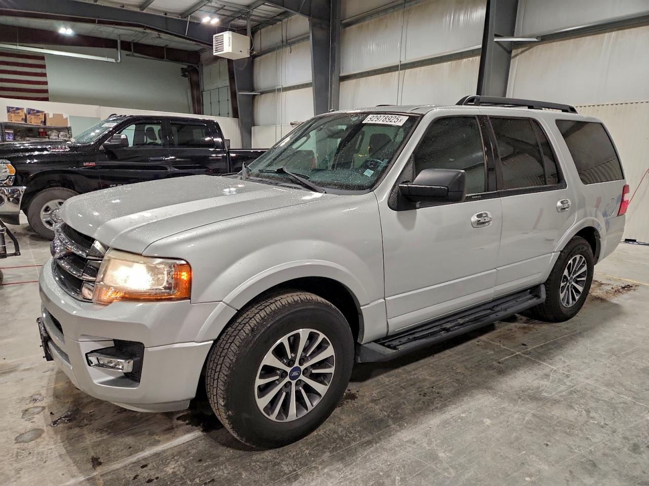 FORD EXPEDITION XLT