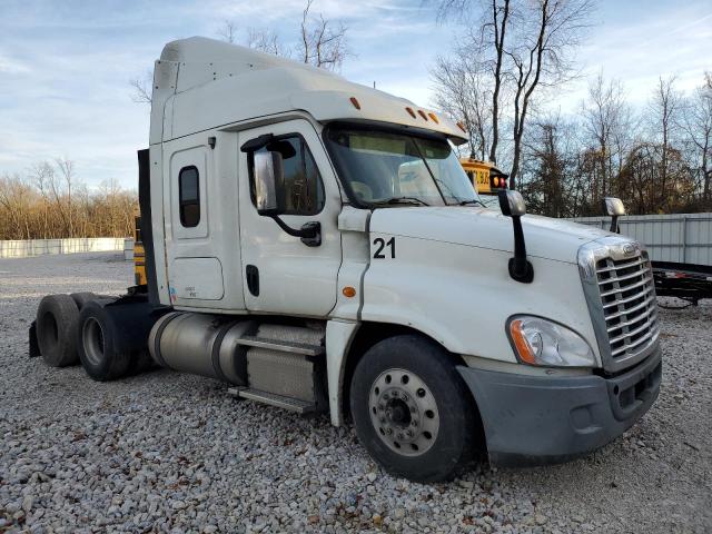 Global Auto Auctions: 2013 FREIGHTLINER CASCADIA