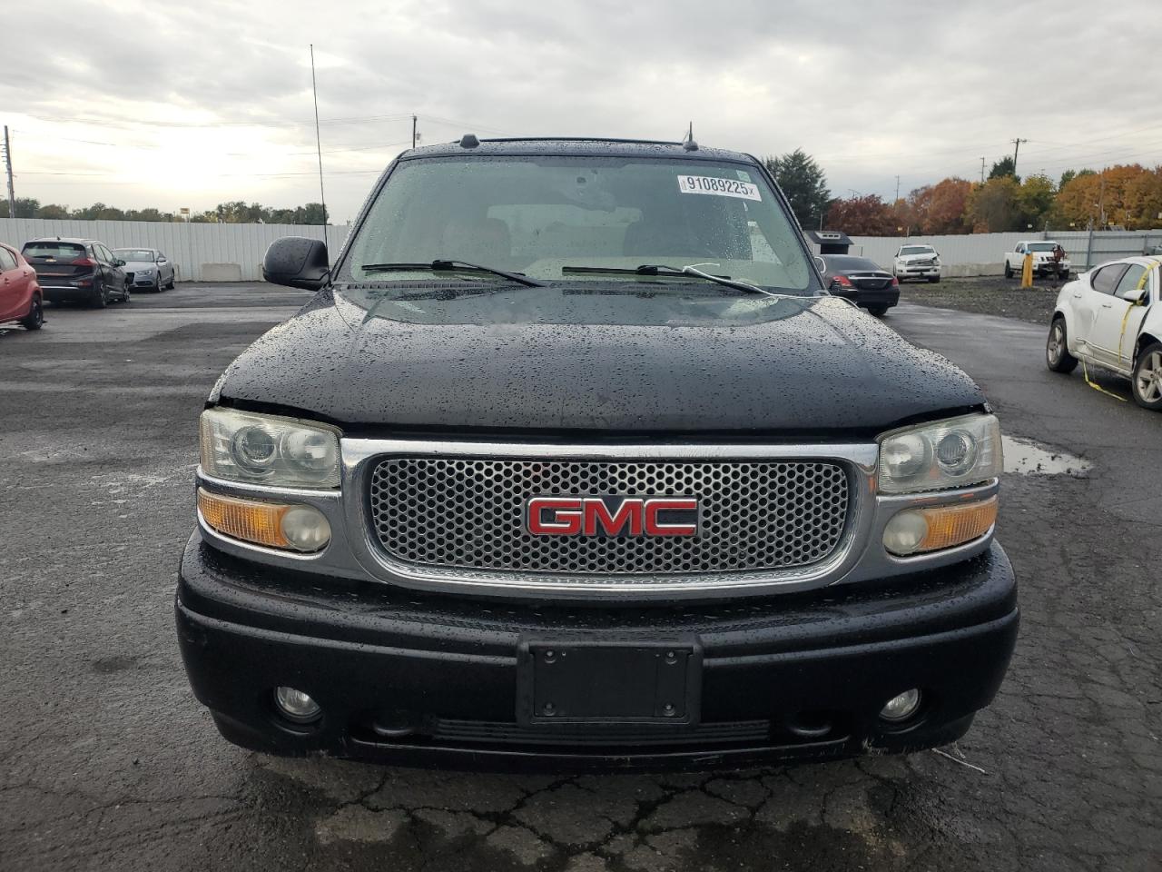 Lot #3290181208 2004 GMC YUKON DENA