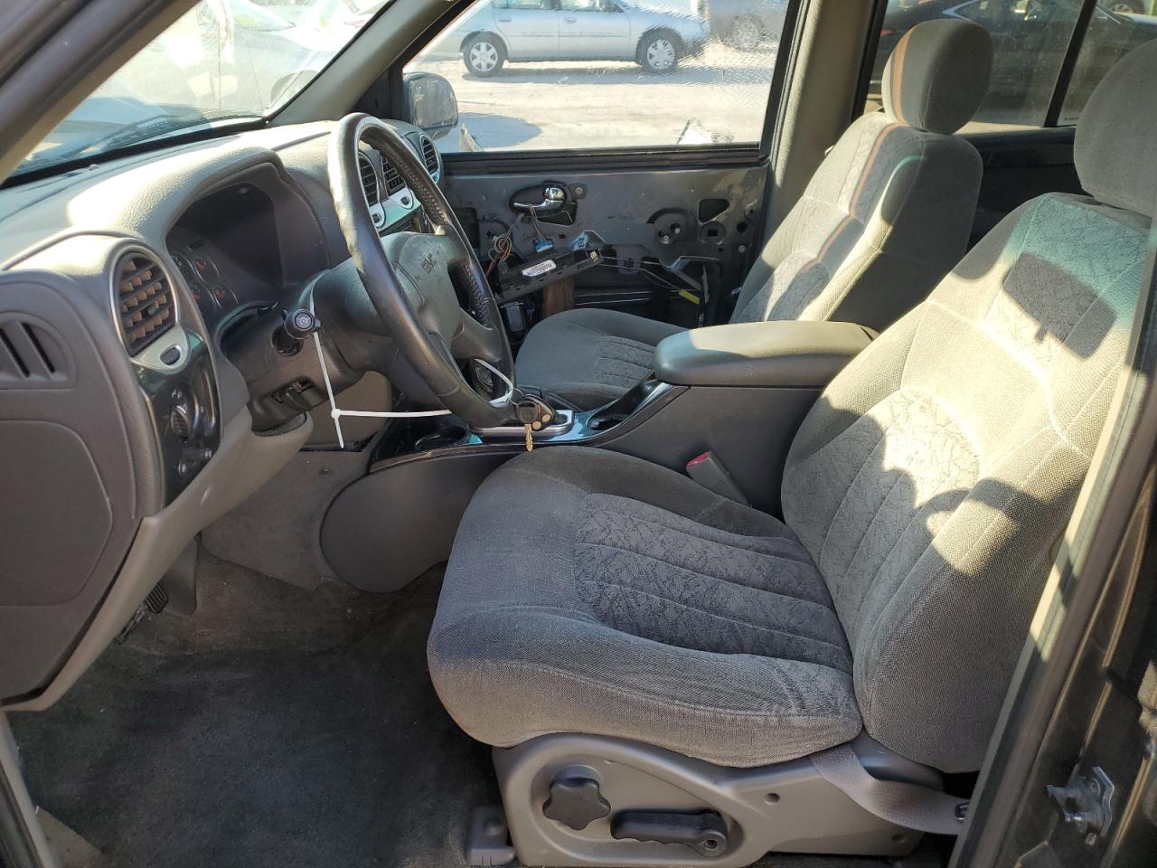 Lot #3302824981 2003 GMC ENVOY