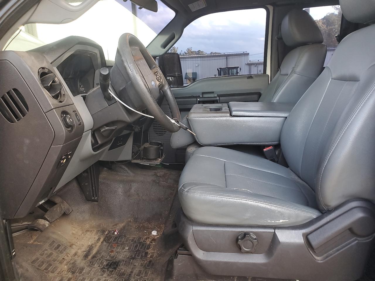 FORD F-350 SUPER DUTY