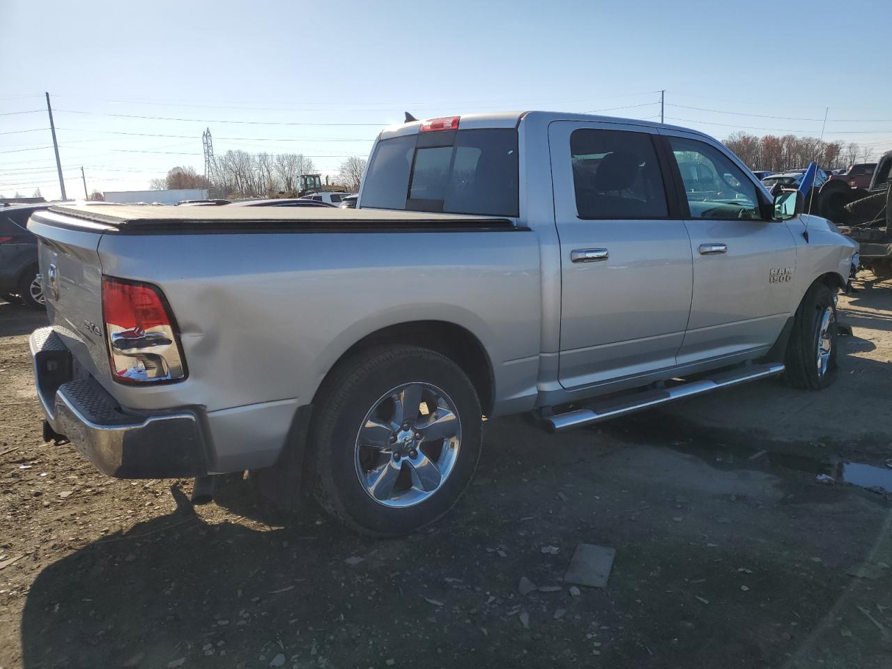 RAM 1500 SLT