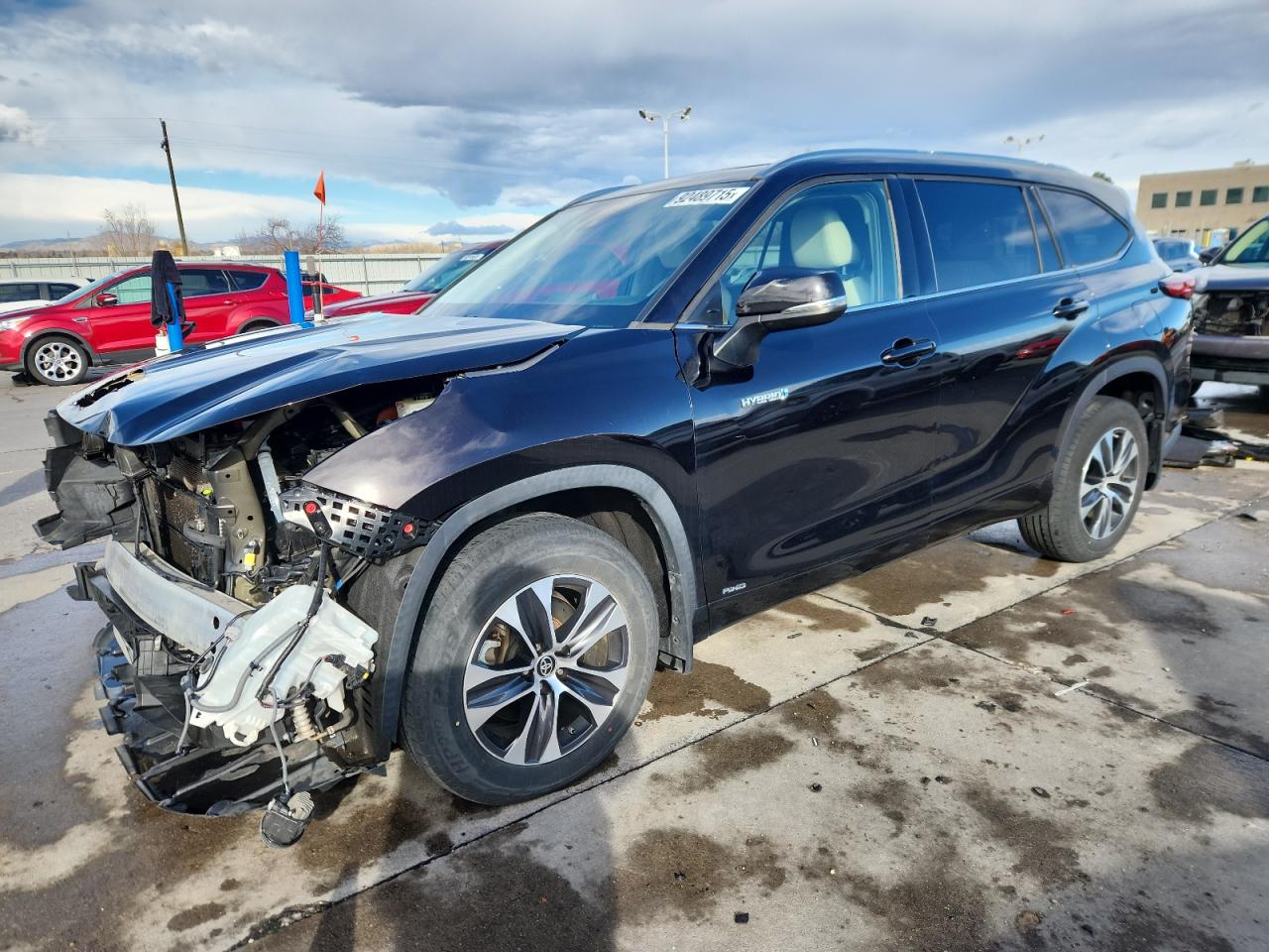 TOYOTA HIGHLANDER HYBRID XLE