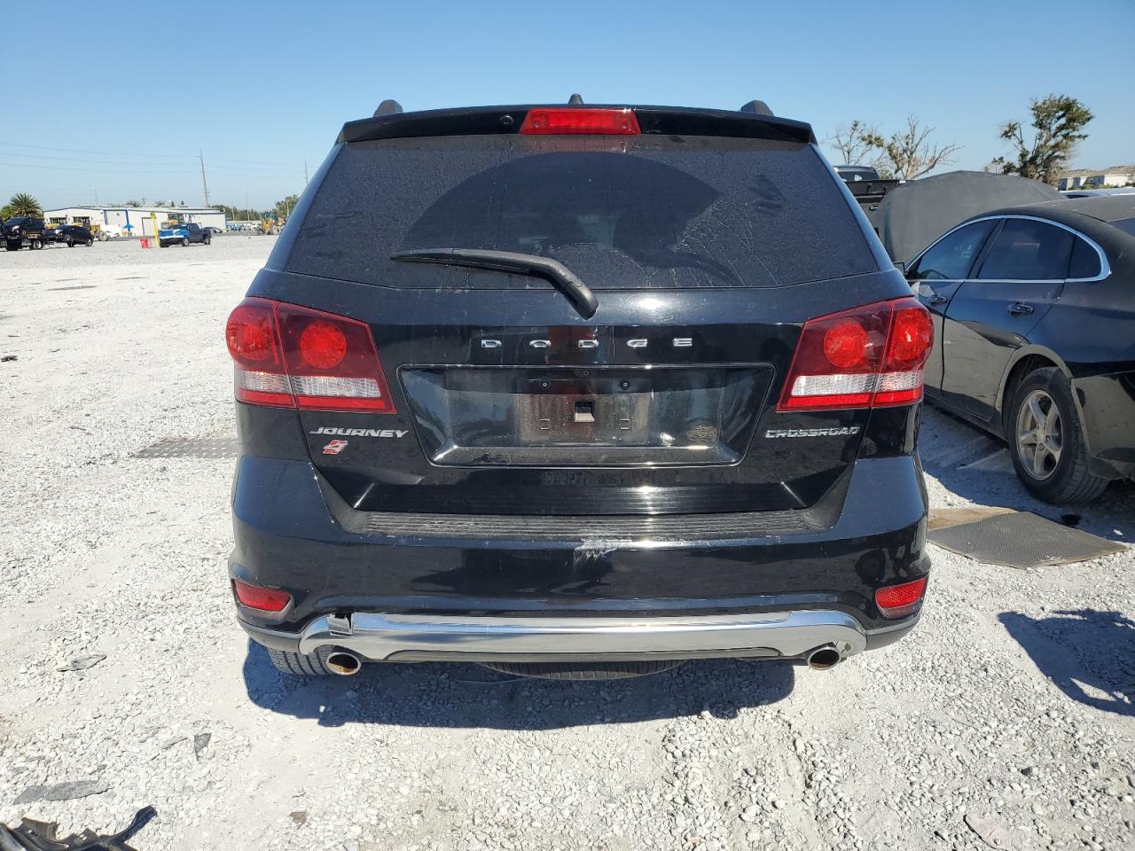 DODGE JOURNEY CROSSROAD