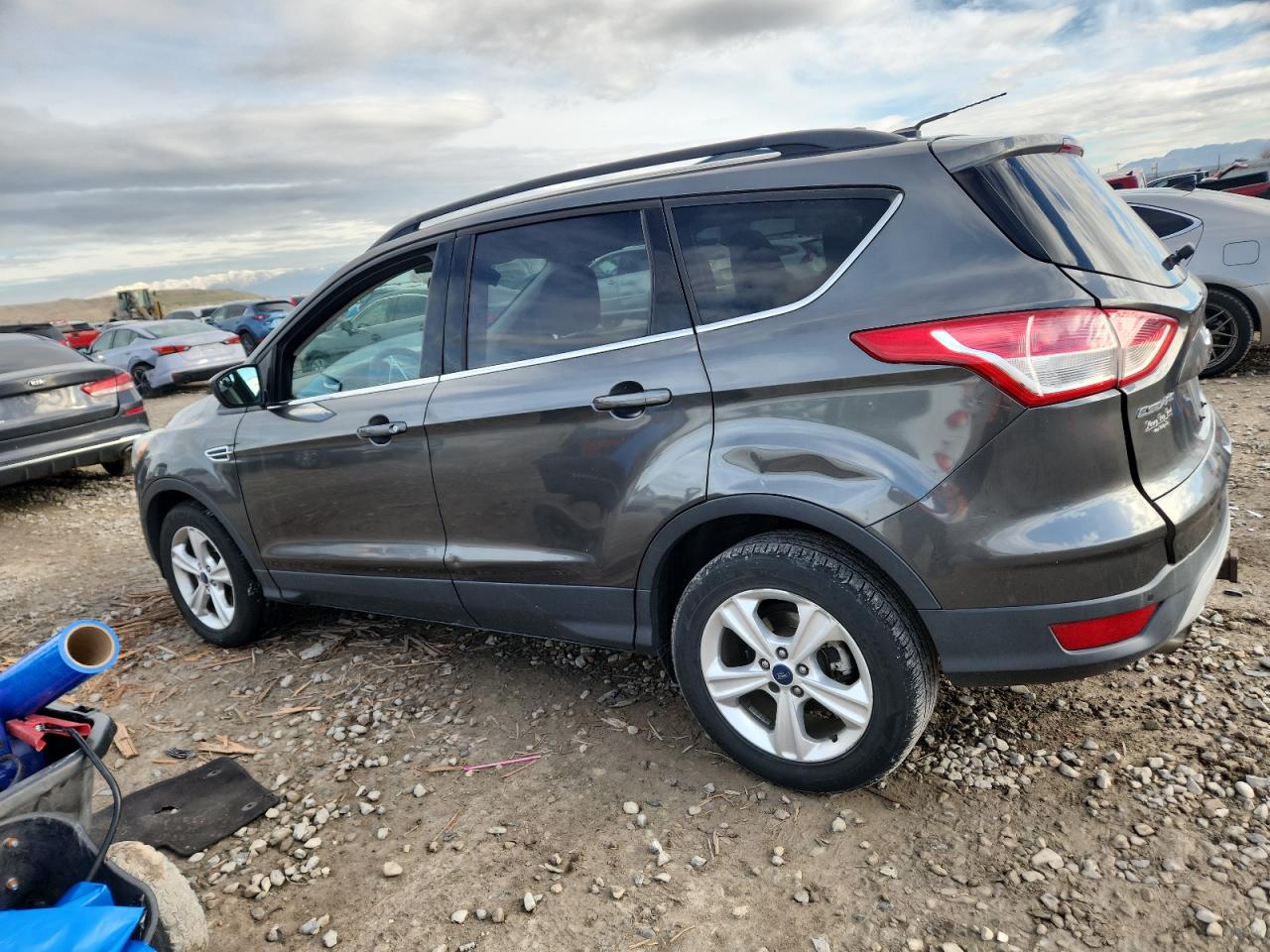 FORD ESCAPE SE