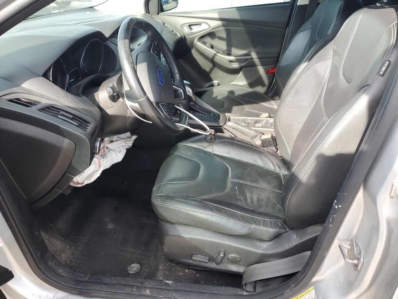 Lot #3316712401 2015 FORD FOCUS SE