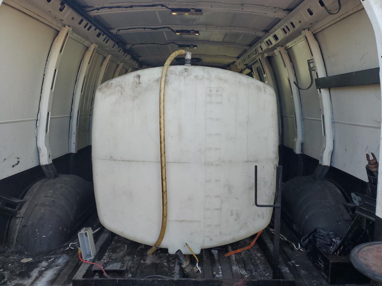 Lot #3312820088 2017 CHEVROLET EXPRESS