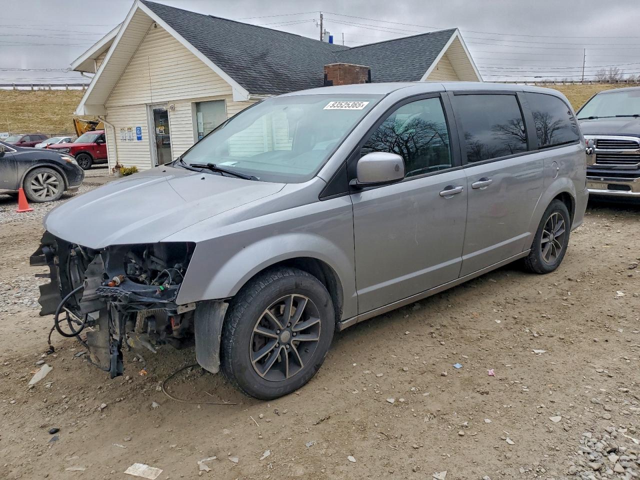 DODGE GRAND CARAVAN SE