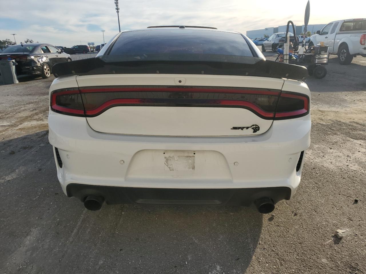 DODGE CHARGER SRT HELLCAT