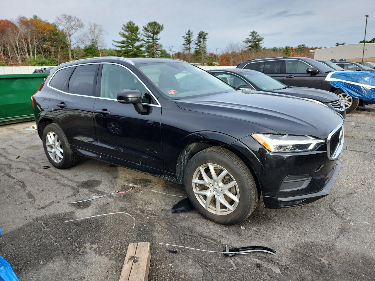VOLVO XC60 T5 MOMENTUM