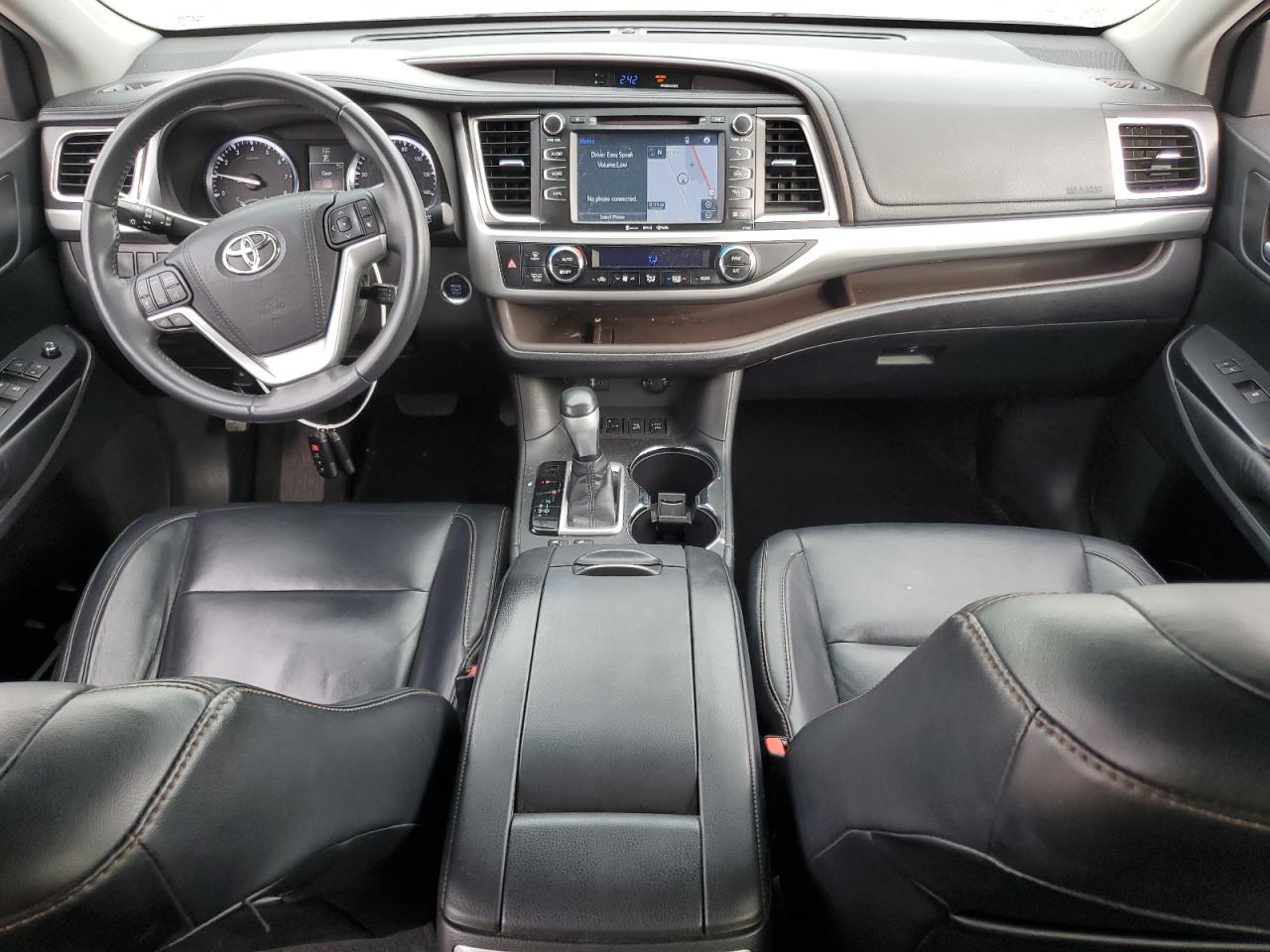 TOYOTA HIGHLANDER XLE