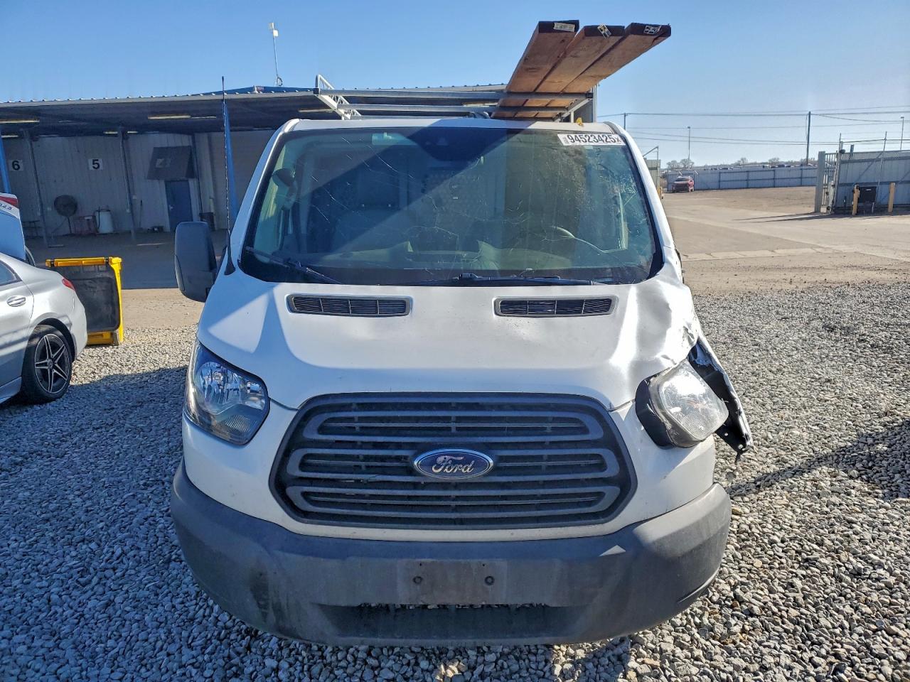 FORD TRANSIT T-250