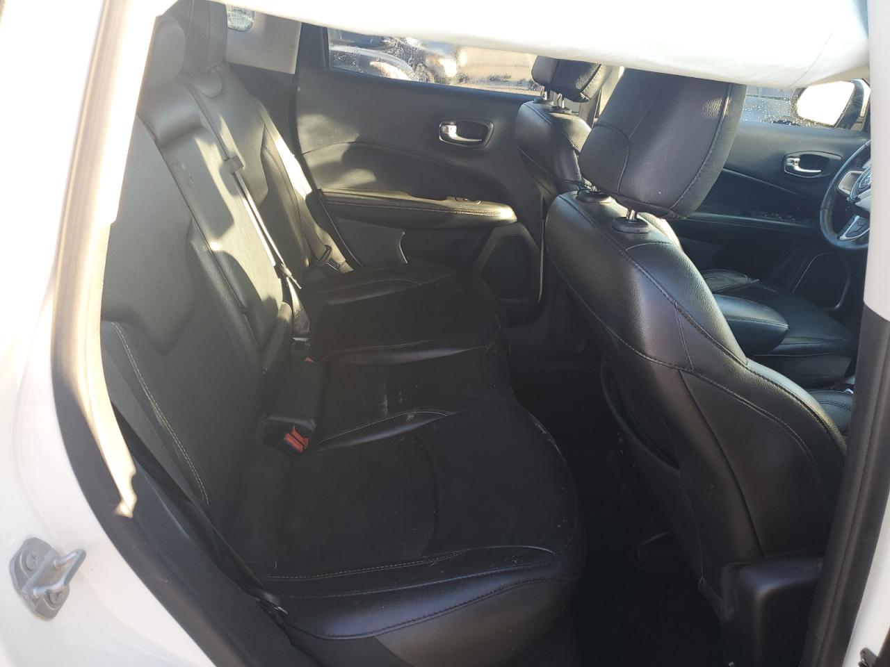 JEEP COMPASS LATITUDE