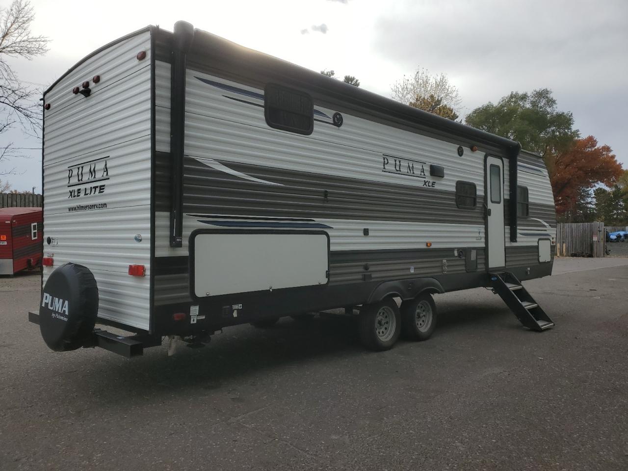 Lot #3283989798 2021 PALOMINO BY FOREST R PUMA XLE LITE SERIES