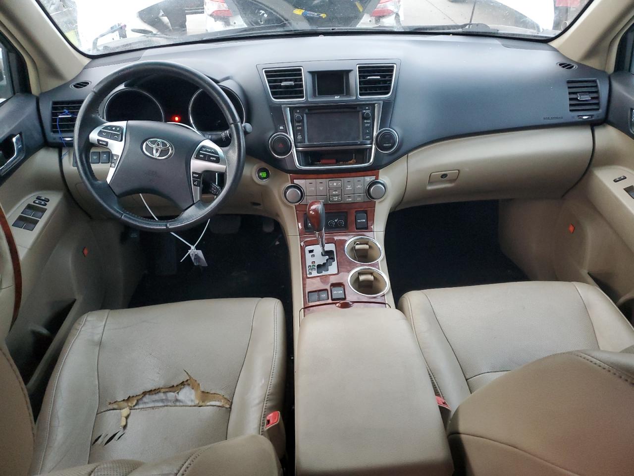 TOYOTA HIGHLANDER LIMITED