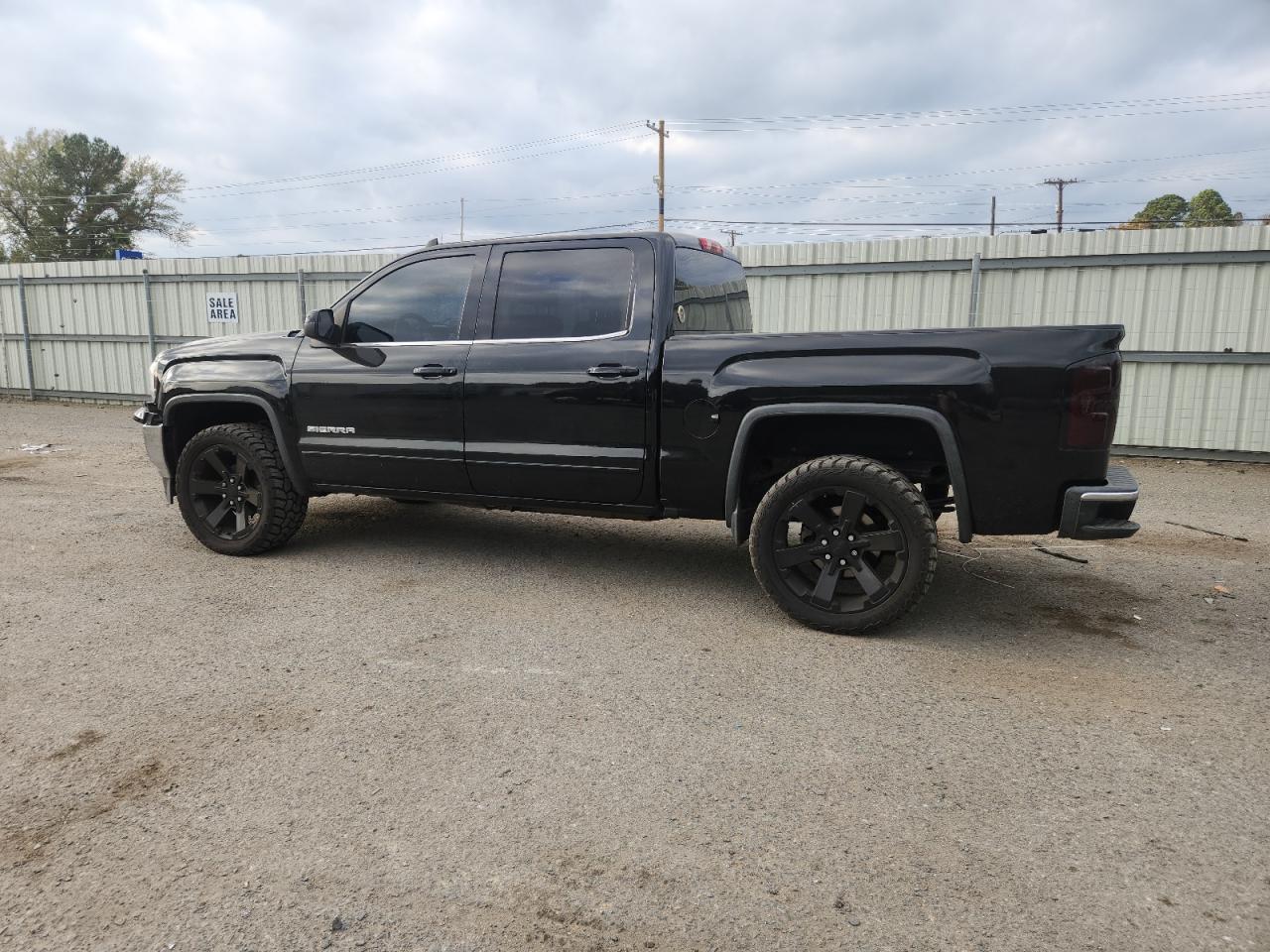 GMC SIERRA C1500 SLE