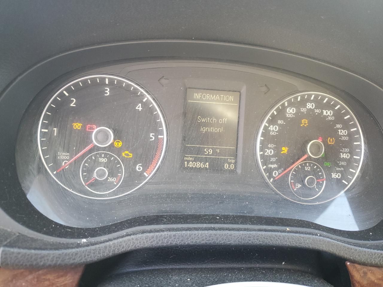 VOLKSWAGEN PASSAT SEL