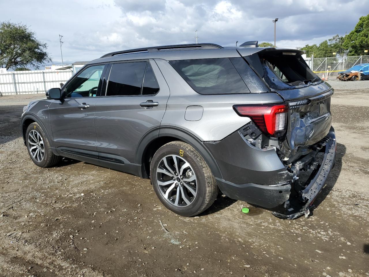 FORD EXPLORER ST-LINE