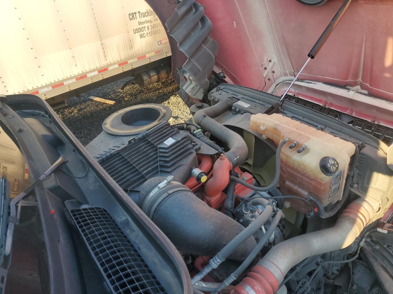 Lot #3306867975 2020 INTERNATIONAL LT625