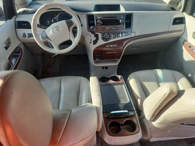 2014 TOYOTA SIENNA XLE #3308466318