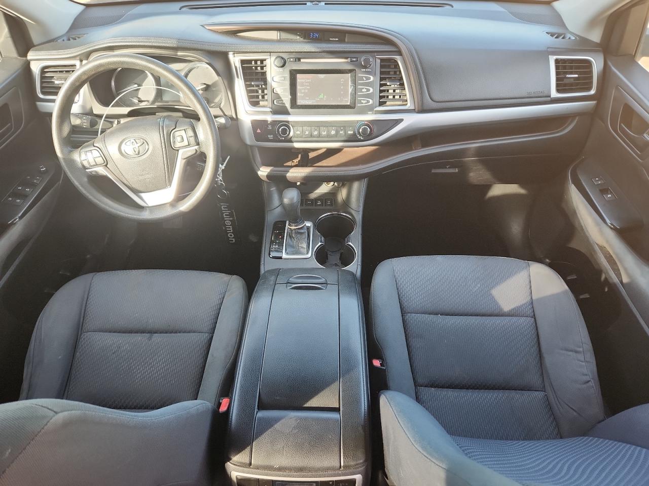 TOYOTA HIGHLANDER LE