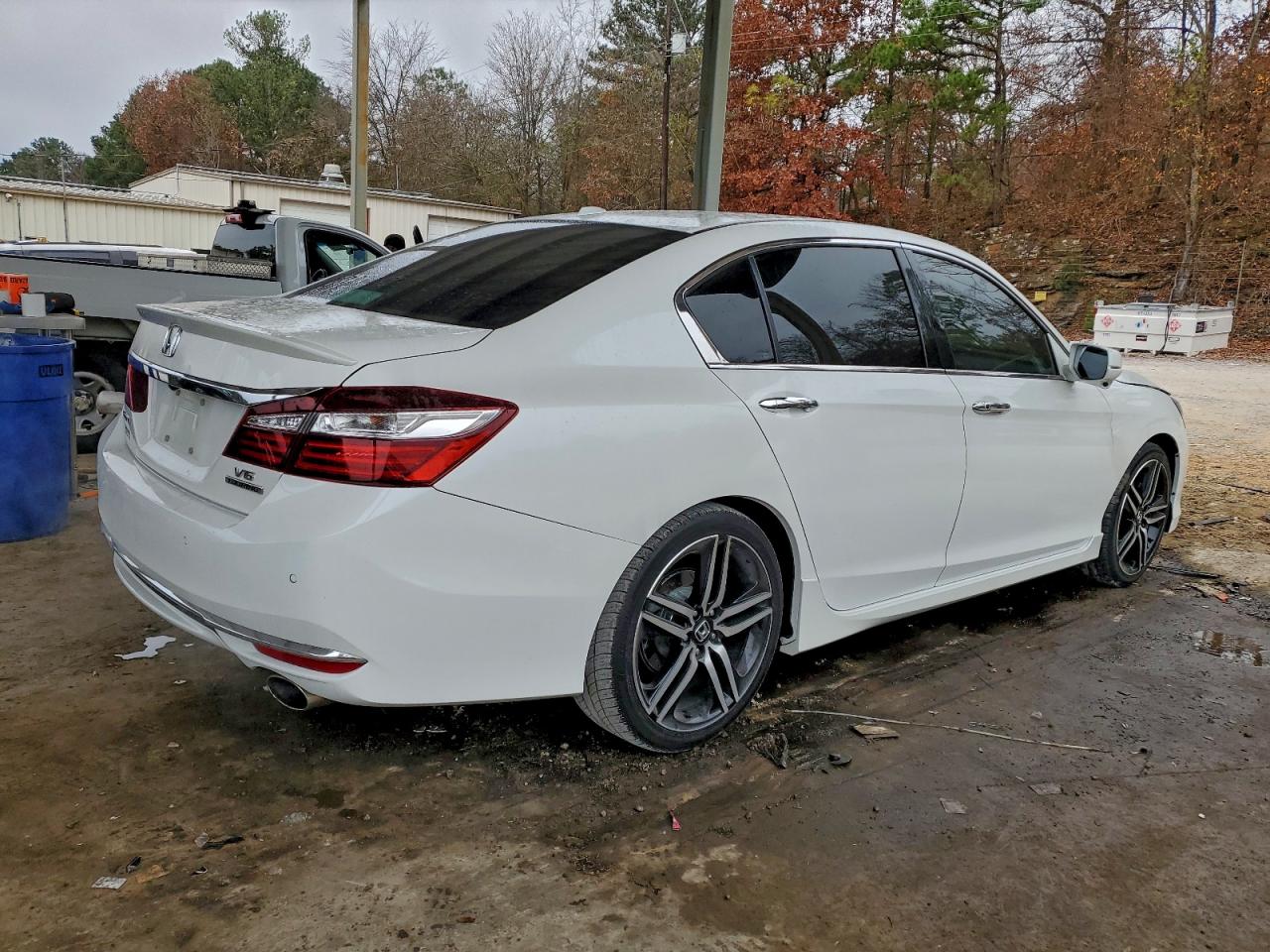 HONDA ACCORD TOURING