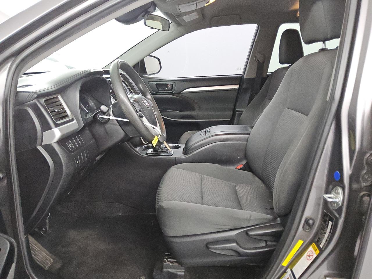 TOYOTA HIGHLANDER LE