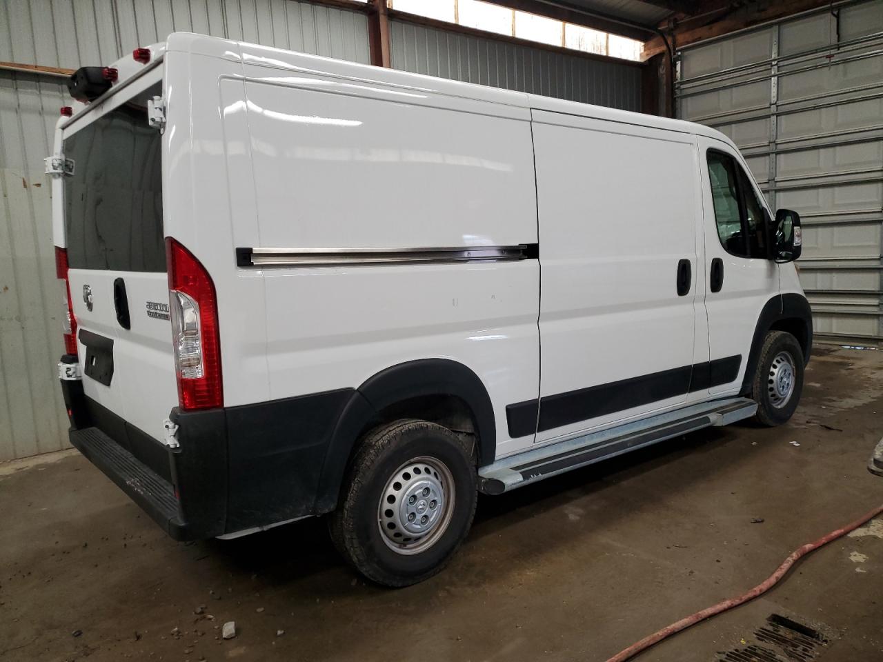 RAM PROMASTER 2500 STANDARD