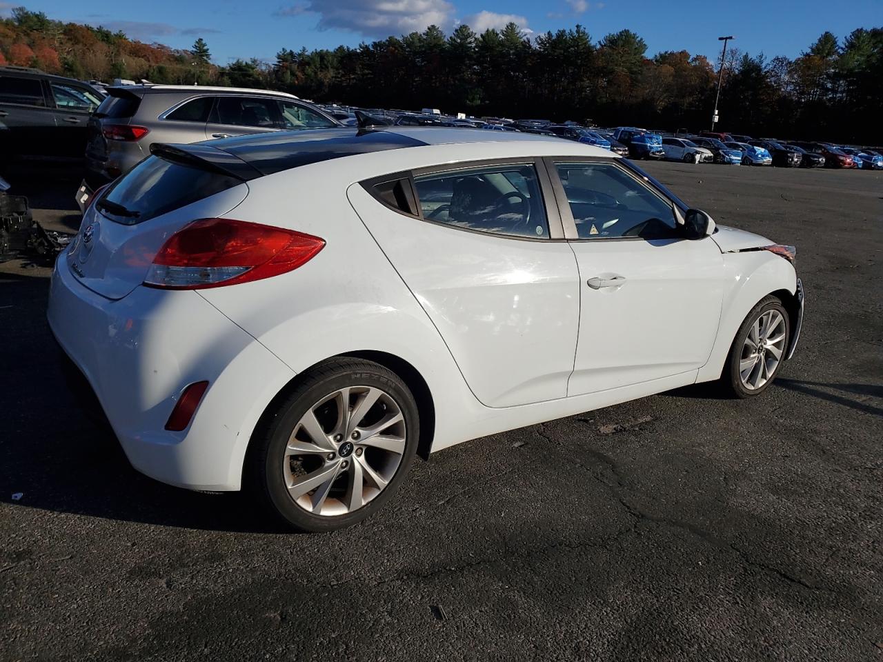 HYUNDAI VELOSTER