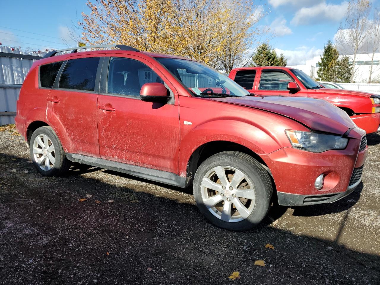 MITSUBISHI OUTLANDER ES