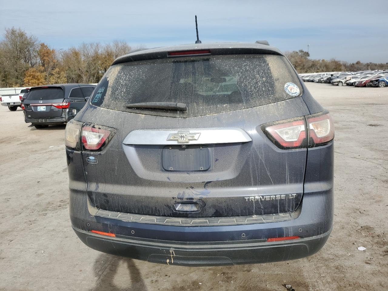 CHEVROLET TRAVERSE LT