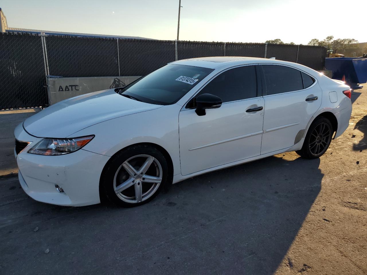 Lot #3317727089 2015 LEXUS ES 350