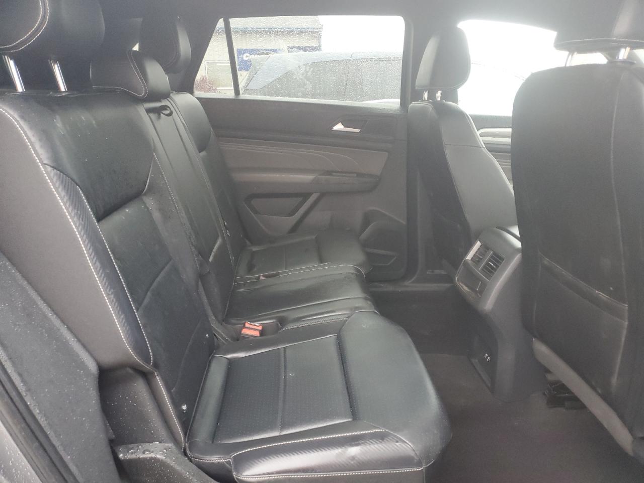 VOLKSWAGEN ATLAS CROSS SPORT SE