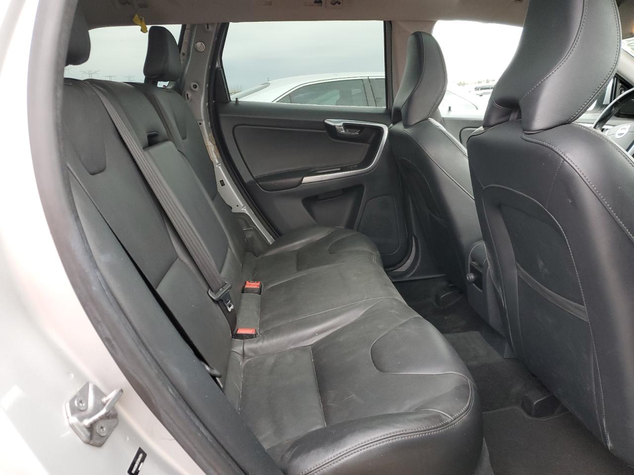 VOLVO XC60 T5 PREMIER