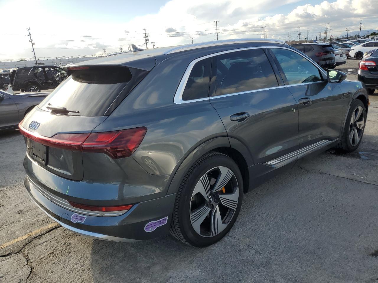 AUDI E-TRON PRESTIGE