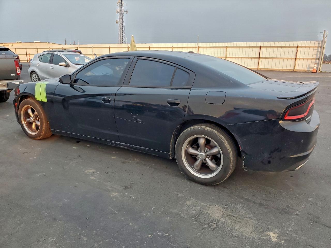 Lot #3315867179 2015 DODGE CHARGER SE