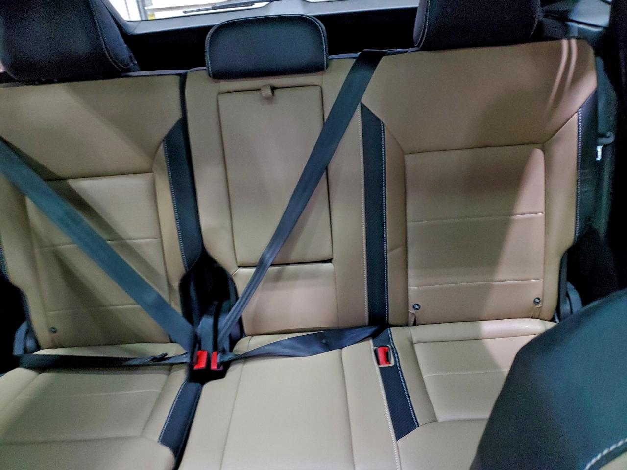 VOLKSWAGEN ATLAS CROSS SPORT SEL R-LINE