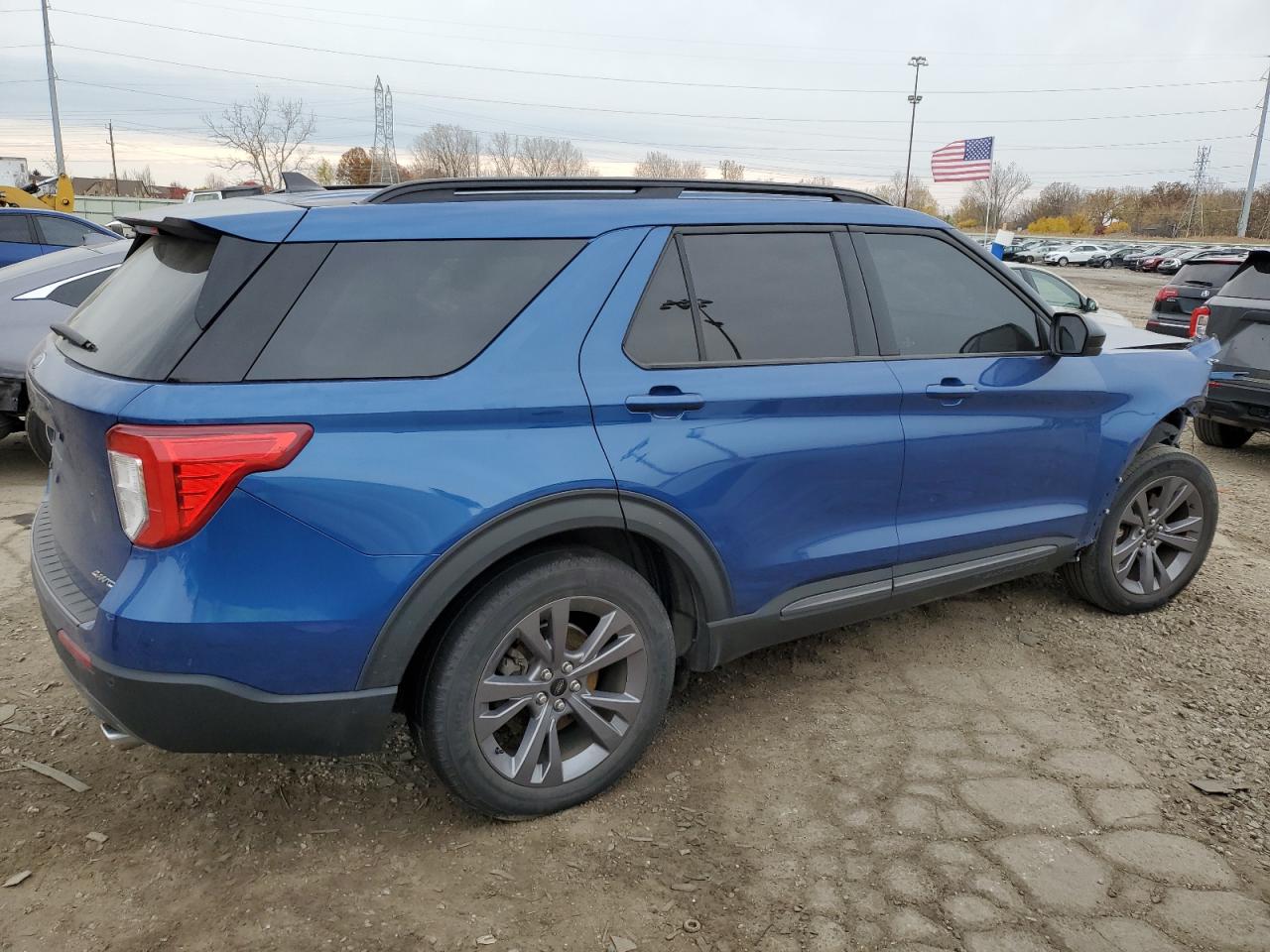 FORD EXPLORER XLT