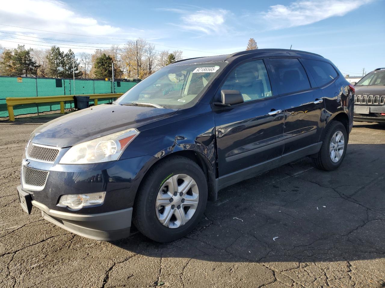 CHEVROLET TRAVERSE LS