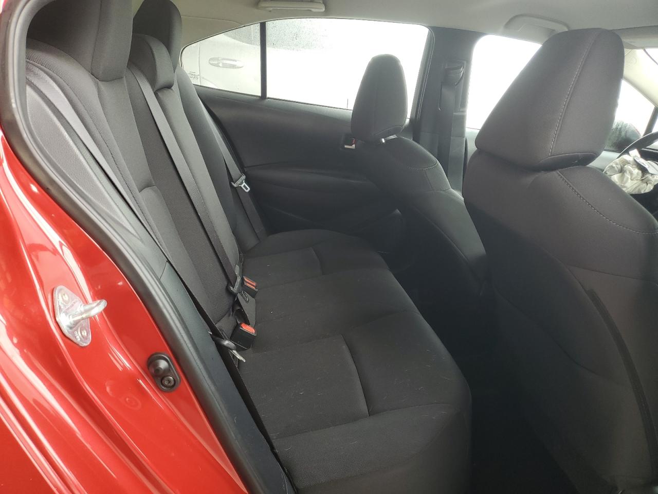 Lot #3319312716 2021 TOYOTA COROLLA LE
