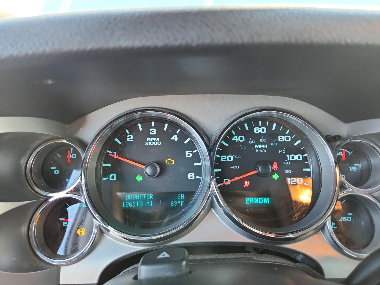 CHEVROLET SILVERADO K1500 LT