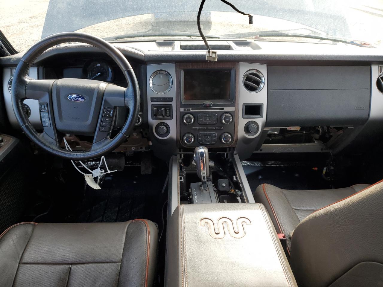 FORD EXPEDITION EL XLT