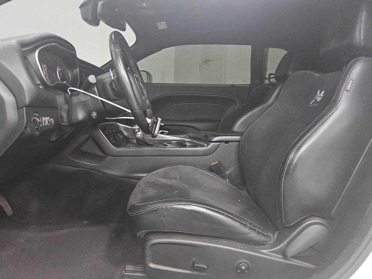 DODGE CHALLENGER R/T 392