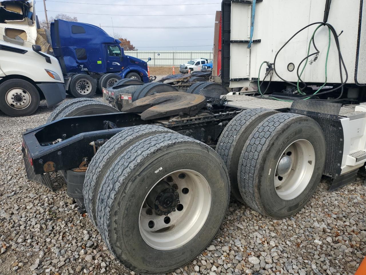 Lot #3291166961 2022 MACK ANTHEM