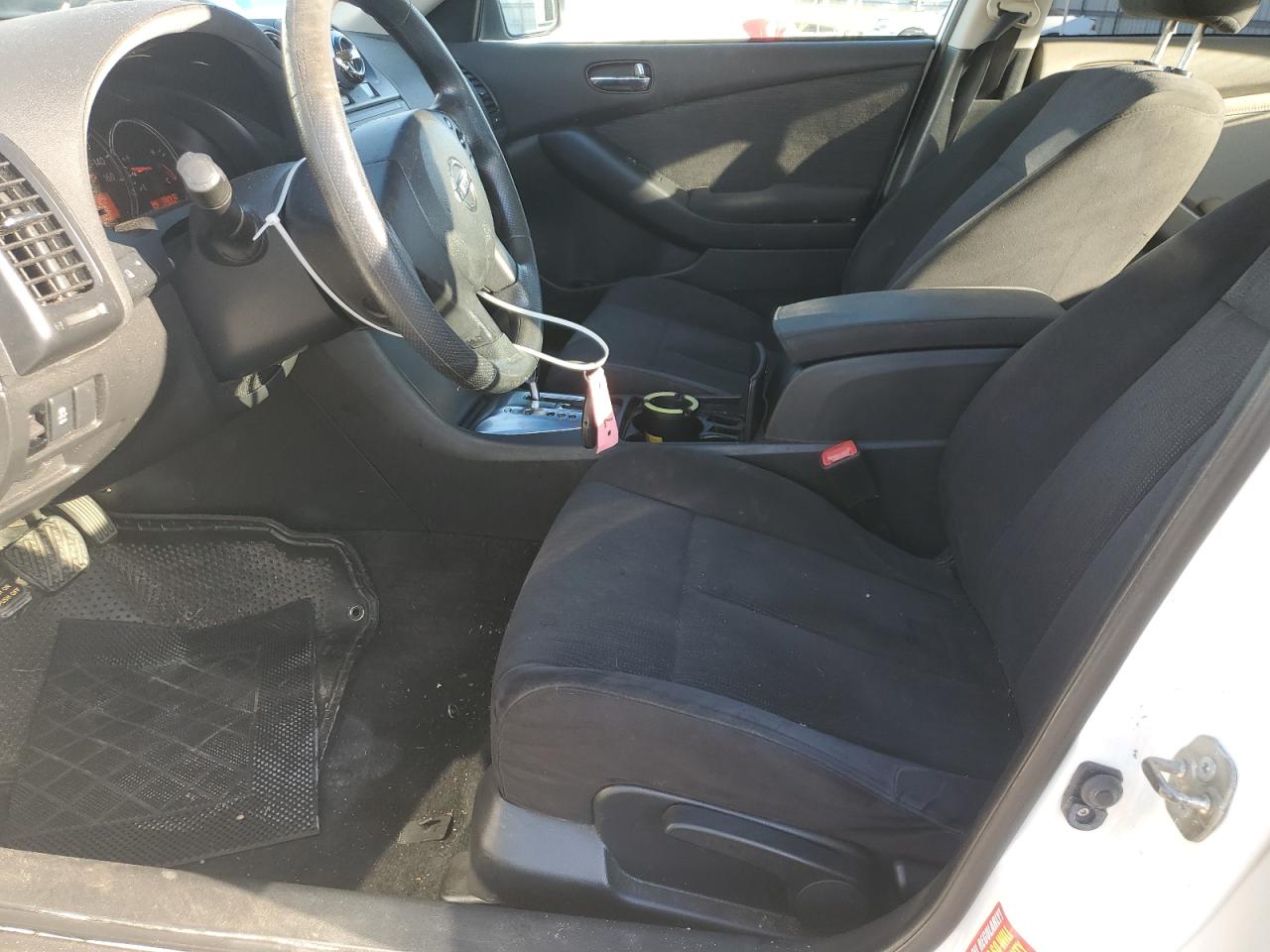 NISSAN ALTIMA BASE