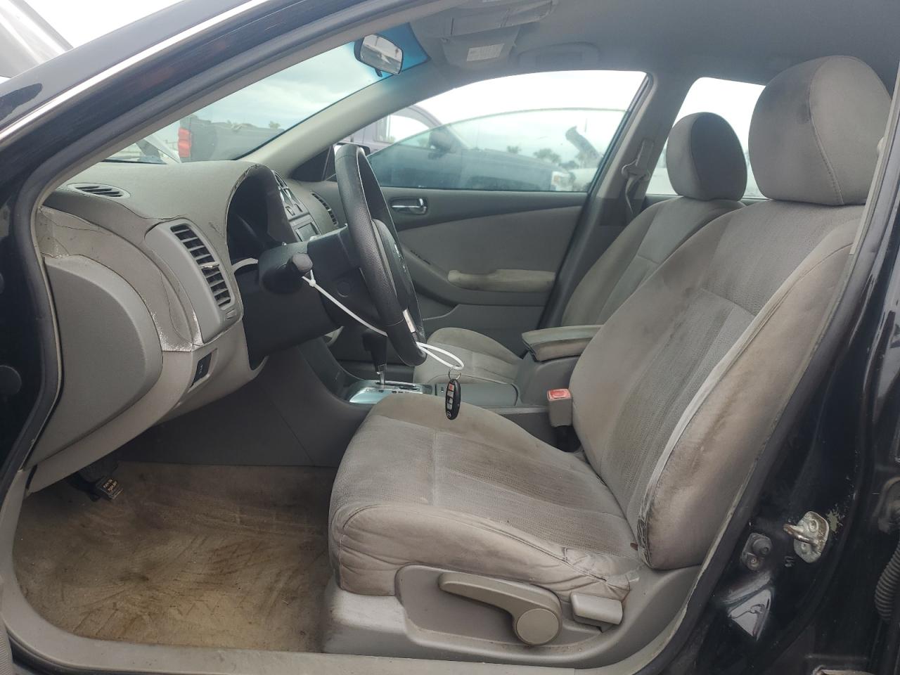 NISSAN ALTIMA BASE